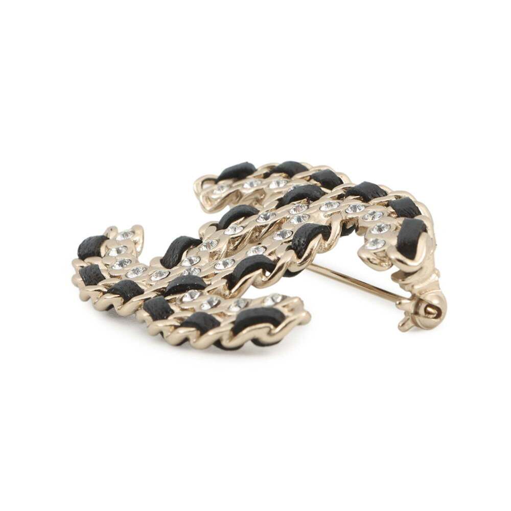 CHANEL Authentic Leather Logo Brooch - Picture 2 of 8